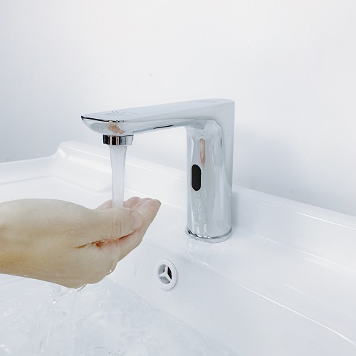 Fashion Design Auto Sensor Touchless Basin Faucet with Long Life Span