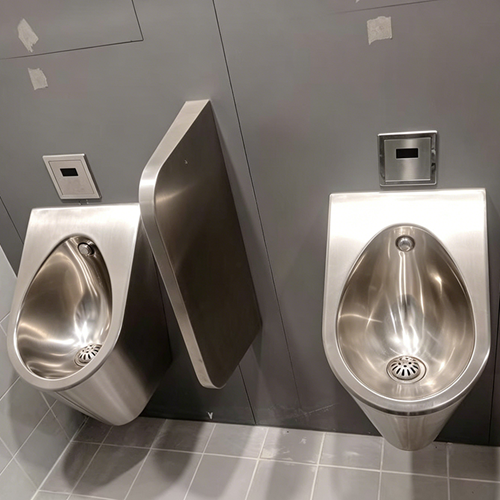 Stainless Steel Wall-Hung Urinal with Divider and Sensor Flush Valve